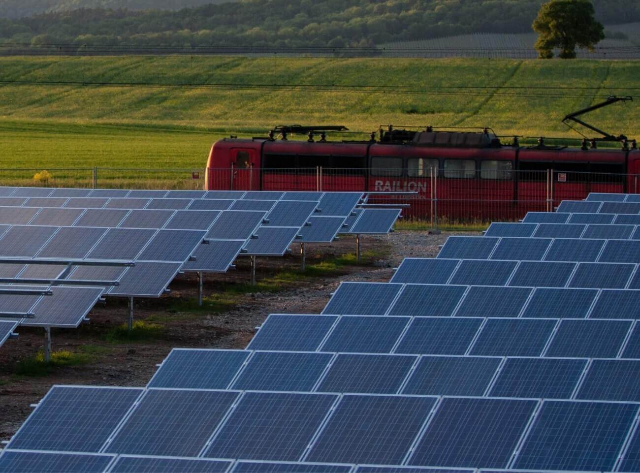 Avoid Solar Panels Damage Your Top Roof